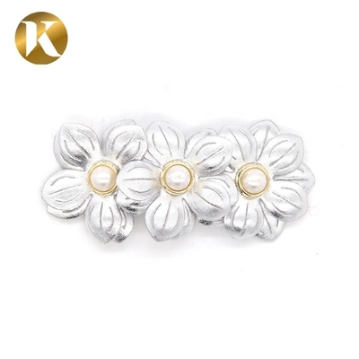 Wenzhou Kml Mayorista de flores hechas a mano a medida de moda de tela especial accesorios de hebilla de zapatos