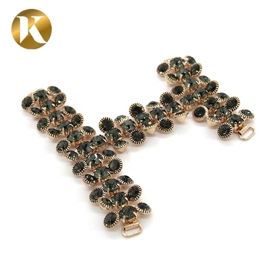 Cadenas de zapatos de mujer colgantes con chaleco de diamantes negros