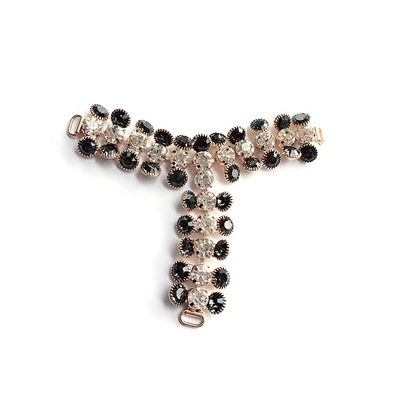 Sandalias de tornillo delicado Fijaciones de zapatos de moda con aspecto elegante