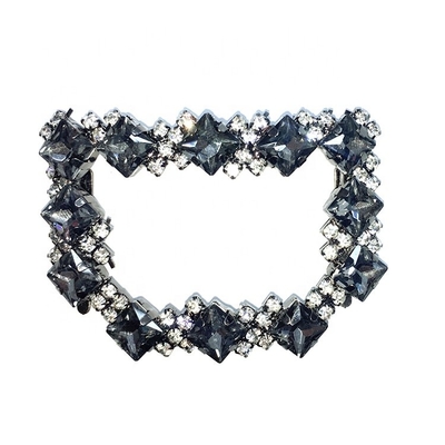 Decoraciones de zapatos de estilo irregular