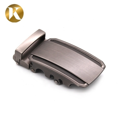 Wenzhou Kml Nuevo diseño de cinturón en blanco de aleación de zinc de metal vintage cinturón automático para hombre