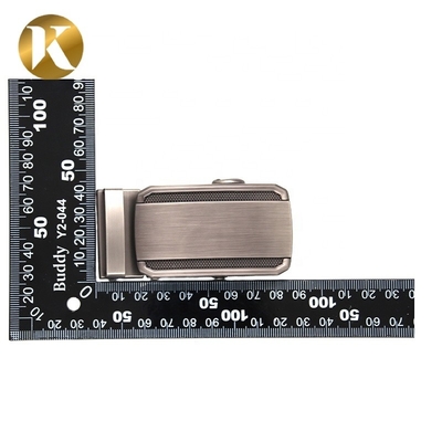 Wenzhou Kml Nuevo diseño de cinturón en blanco de aleación de zinc de metal vintage cinturón automático para hombre