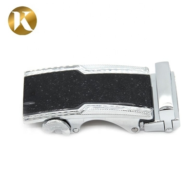 Clásico Cinturón automático de metal en blanco Fijaciones de cinturón estilo simple para hombres