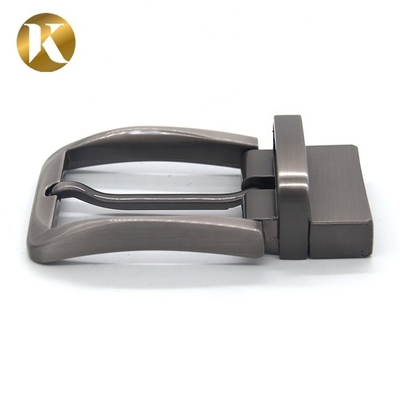 Wenzhou KML Custom Man Moda Pín pesado cinturón de aleación de zinc correa
