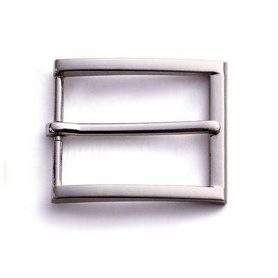 Cinturones de placas de metal unisex clásicos a medida con estante de recubrimiento